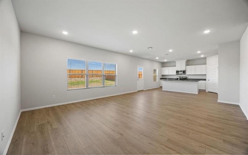 528 Stone Hollow Drive, Van Alstyne, TX 75495, 5 Bedrooms Bedrooms, ,3 BathroomsBathrooms,Residential,For Sale,528 Stone Hollow Drive,0,21065347