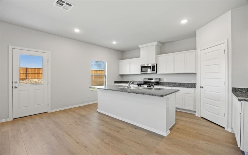 528 Stone Hollow Drive, Van Alstyne, TX 75495, 5 Bedrooms Bedrooms, ,3 BathroomsBathrooms,Residential,For Sale,528 Stone Hollow Drive,0,21065347