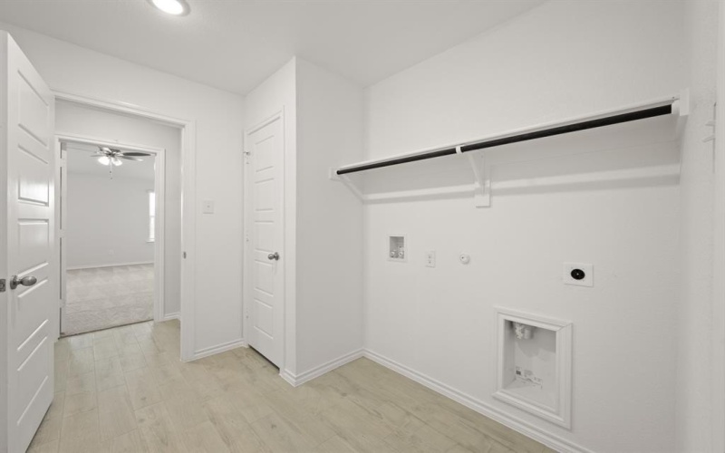 1184 Oak Spring Drive, Burleson, TX 76028, 4 Bedrooms Bedrooms, ,2 BathroomsBathrooms,Residential,For Sale,1184 Oak Spring Drive,0,21065428