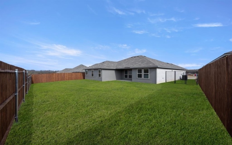 1184 Oak Spring Drive, Burleson, TX 76028, 4 Bedrooms Bedrooms, ,2 BathroomsBathrooms,Residential,For Sale,1184 Oak Spring Drive,0,21065428