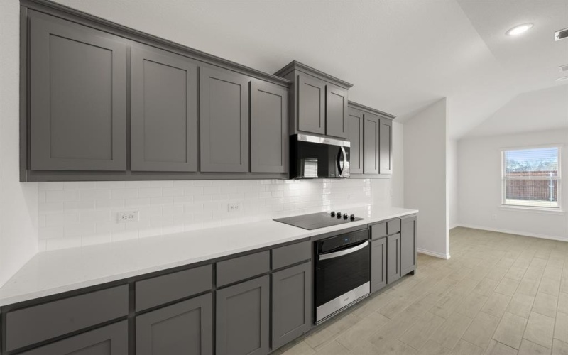 1184 Oak Spring Drive, Burleson, TX 76028, 4 Bedrooms Bedrooms, ,2 BathroomsBathrooms,Residential,For Sale,1184 Oak Spring Drive,0,21065428