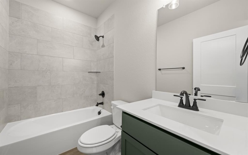 7502 Foxglove Way, Midlothian, TX 76084, 4 Habitaciones Habitaciones , ,3 BañosBaños,Residential,En Venta,7502 Foxglove Way,0,21065467