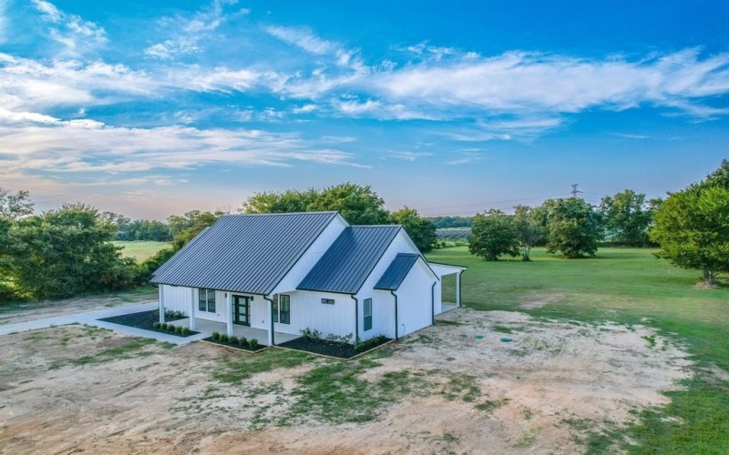 212 Country lane, Malakoff, TX 75148, 3 Bedrooms Bedrooms, ,2 BathroomsBathrooms,Residential,For Sale,212 Country lane,0,21065049