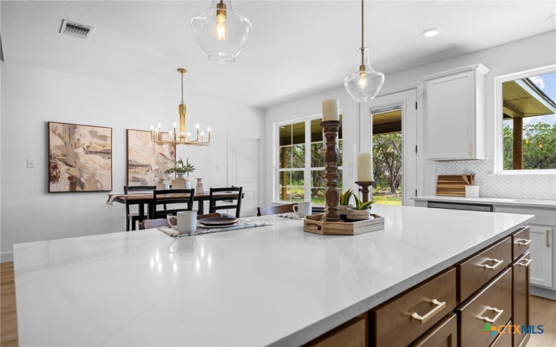 15987 Charlya Drive, Temple, TX 76502, 3 Habitaciones Habitaciones , ,2 BañosBaños,Residential,En Venta,15987 Charlya Drive,0,592985