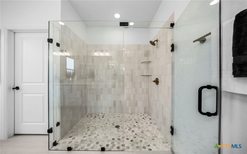 15987 Charlya Drive, Temple, TX 76502, 3 Habitaciones Habitaciones , ,2 BañosBaños,Residential,En Venta,15987 Charlya Drive,0,592985