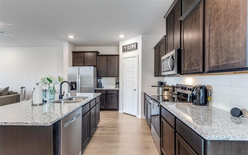 736 Lone Rock Drive, Anna, TX 75409, 3 Bedrooms Bedrooms, ,2 BathroomsBathrooms,Residential,For Sale,736 Lone Rock Drive,0,21062552