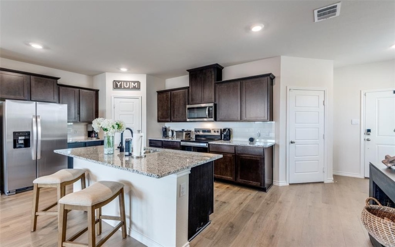 736 Lone Rock Drive, Anna, TX 75409, 3 Bedrooms Bedrooms, ,2 BathroomsBathrooms,Residential,For Sale,736 Lone Rock Drive,0,21062552