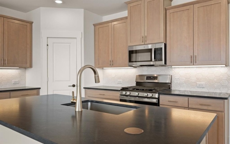 2536 Red Tailed Hawk Lane, McKinney, TX 75071, 3 Habitaciones Habitaciones , ,2 BañosBaños,Residential,En Venta,2536 Red Tailed Hawk Lane,0,21065748