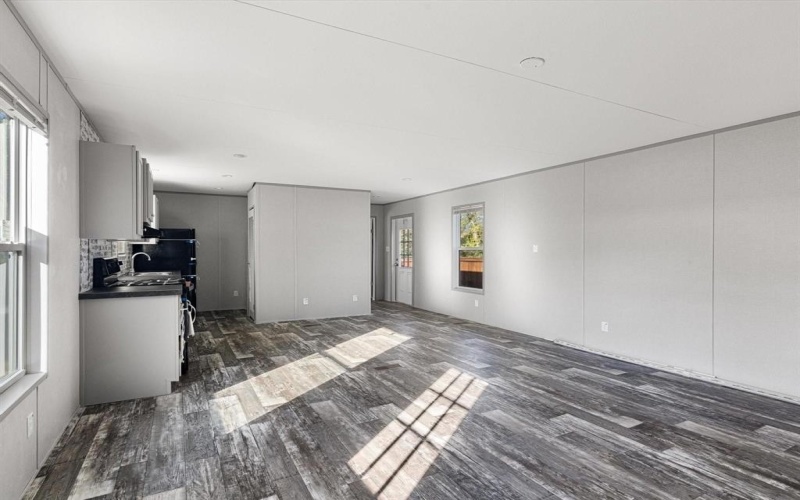 7173 Floral Street, Azle, TX 76020, 2 Bedrooms Bedrooms, ,2 BathroomsBathrooms,Residential,For Sale,7173 Floral Street,0,21065787