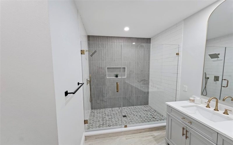 19412 County Road 4043, Kemp, TX 75143, 3 Habitaciones Habitaciones , ,2 BañosBaños,Residential,En Venta,19412 County Road 4043,0,21065800