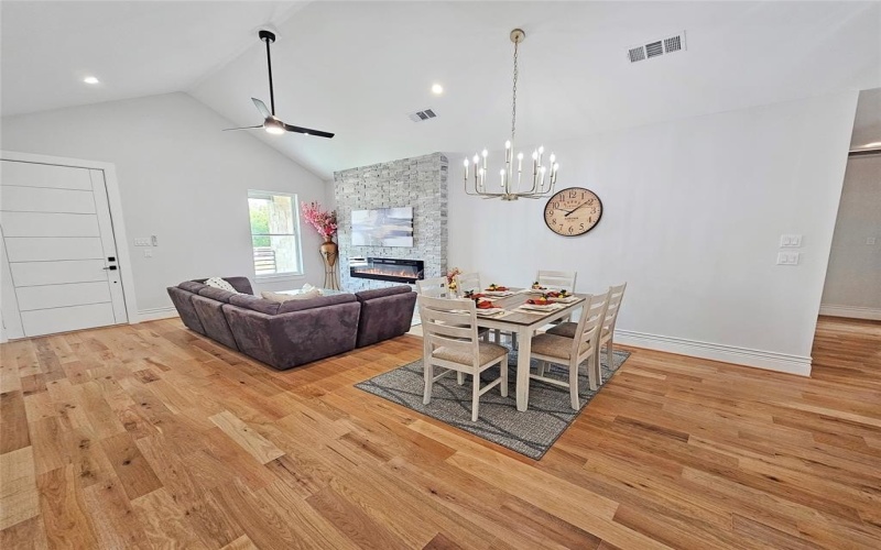 19412 County Road 4043, Kemp, TX 75143, 3 Habitaciones Habitaciones , ,2 BañosBaños,Residential,En Venta,19412 County Road 4043,0,21065800