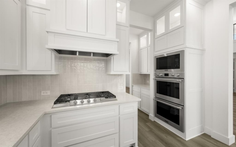 2304 Flock Drive, Mansfield, TX 76063, 5 Habitaciones Habitaciones , ,5 BañosBaños,Residential,En Venta,2304 Flock Drive,0,21065802