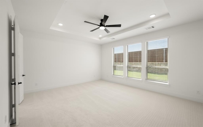 2304 Flock Drive, Mansfield, TX 76063, 5 Habitaciones Habitaciones , ,5 BañosBaños,Residential,En Venta,2304 Flock Drive,0,21065802