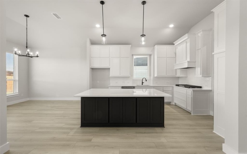 1104 Flock, Mansfield, TX 76063, 5 Bedrooms Bedrooms, ,5 BathroomsBathrooms,Residential,For Sale,1104 Flock,0,21065833