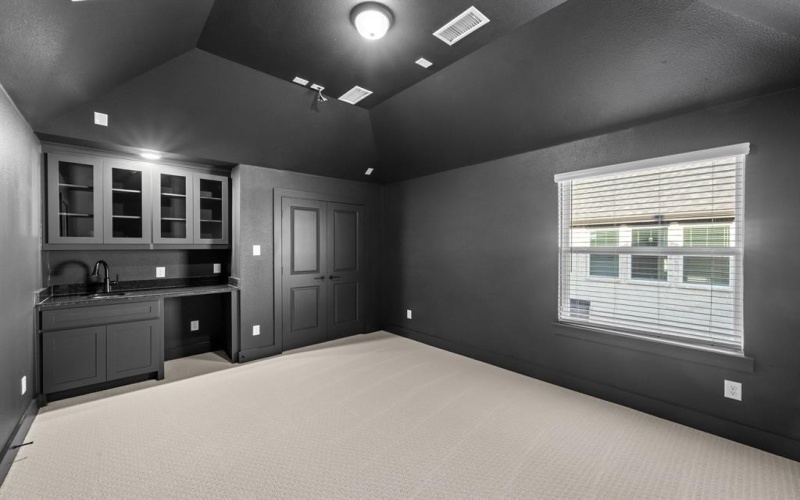 1104 Flock, Mansfield, TX 76063, 5 Bedrooms Bedrooms, ,5 BathroomsBathrooms,Residential,For Sale,1104 Flock,0,21065833