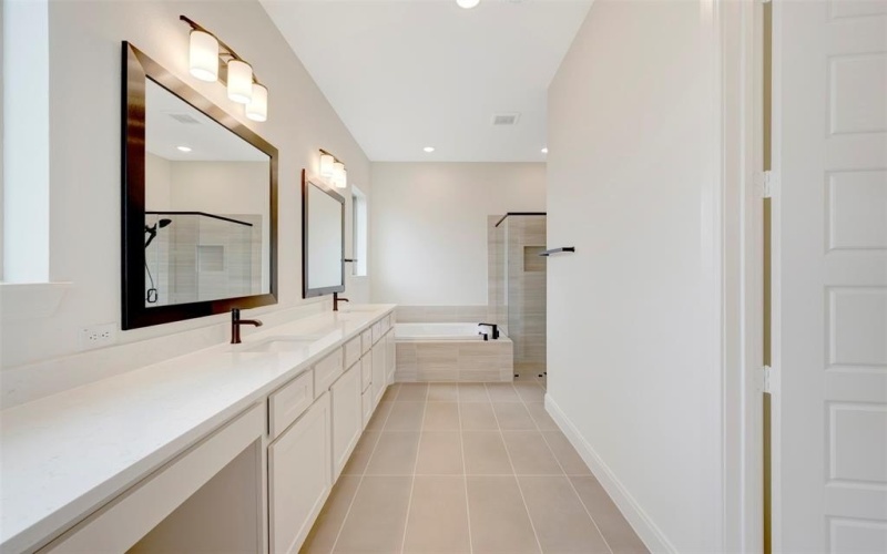 1832 Terraces Boulevard, Rockwall, TX 75087, 4 Habitaciones Habitaciones , ,3 BañosBaños,Residential,En Venta,1832 Terraces Boulevard,0,21065899