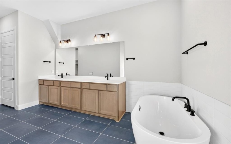 2079 Pine Grove Lane, Arlington, TX 76005, 3 Habitaciones Habitaciones , ,2 BañosBaños,Residential,En Venta,2079 Pine Grove Lane,0,21065911