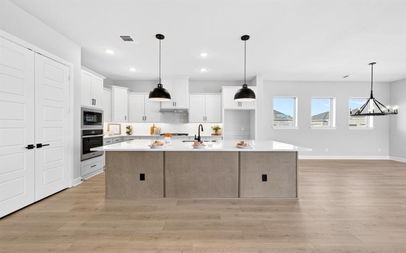 2079 Pine Grove Lane, Arlington, TX 76005, 3 Habitaciones Habitaciones , ,2 BañosBaños,Residential,En Venta,2079 Pine Grove Lane,0,21065911