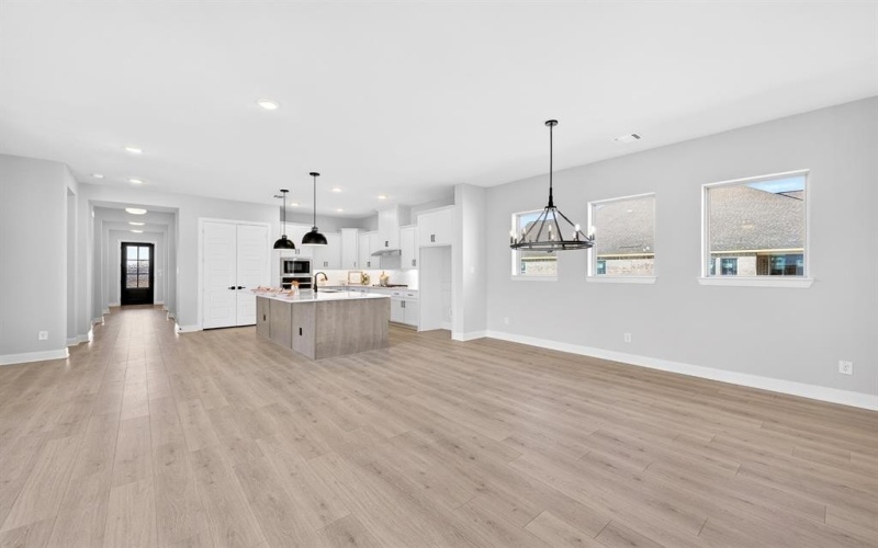 2079 Pine Grove Lane, Arlington, TX 76005, 3 Habitaciones Habitaciones , ,2 BañosBaños,Residential,En Venta,2079 Pine Grove Lane,0,21065911