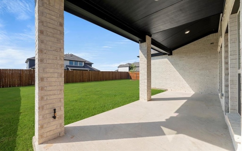 2407 Parkway Avenue, Melissa, TX 75454, 4 Habitaciones Habitaciones , ,3 BañosBaños,Residential,En Venta,2407 Parkway Avenue,0,21065917