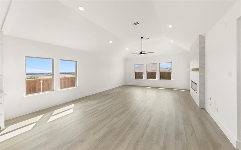 2503 Rolling Hills Drive, Melissa, TX 75454, 5 Habitaciones Habitaciones , ,3 BañosBaños,Residential,En Venta,2503 Rolling Hills Drive,0,21065923