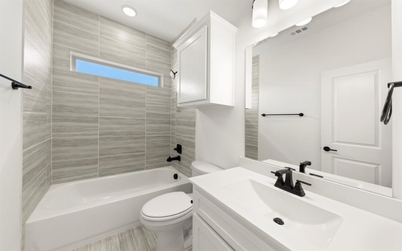 2503 Rolling Hills Drive, Melissa, TX 75454, 5 Habitaciones Habitaciones , ,3 BañosBaños,Residential,En Venta,2503 Rolling Hills Drive,0,21065923