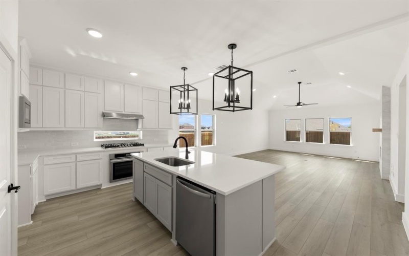 2503 Rolling Hills Drive, Melissa, TX 75454, 5 Habitaciones Habitaciones , ,3 BañosBaños,Residential,En Venta,2503 Rolling Hills Drive,0,21065923