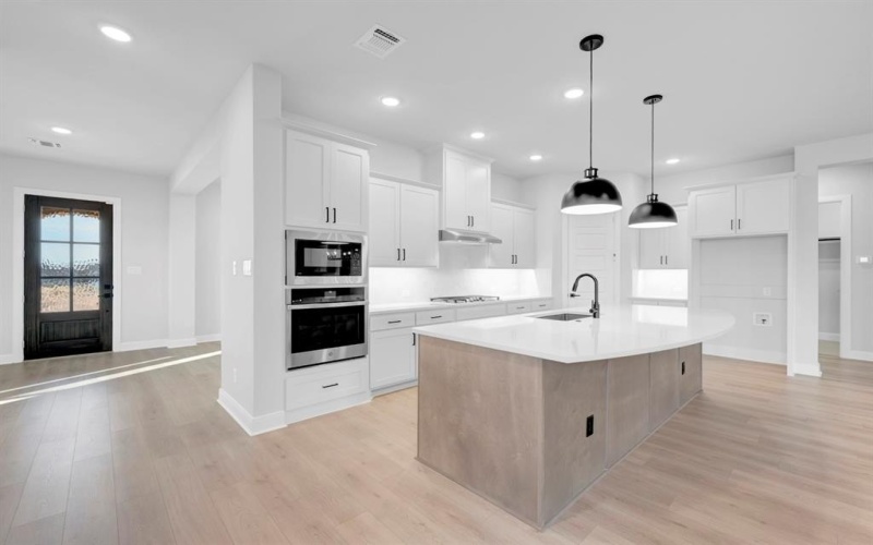 2085 Pine Grove Lane, Arlington, TX 76005, 2 Habitaciones Habitaciones , ,2 BañosBaños,Residential,En Venta,2085 Pine Grove Lane,0,21065927