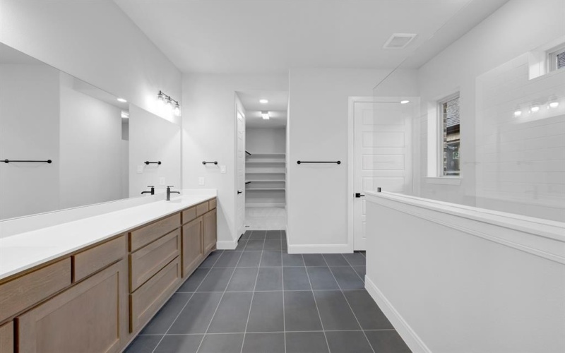 2085 Pine Grove Lane, Arlington, TX 76005, 2 Habitaciones Habitaciones , ,2 BañosBaños,Residential,En Venta,2085 Pine Grove Lane,0,21065927