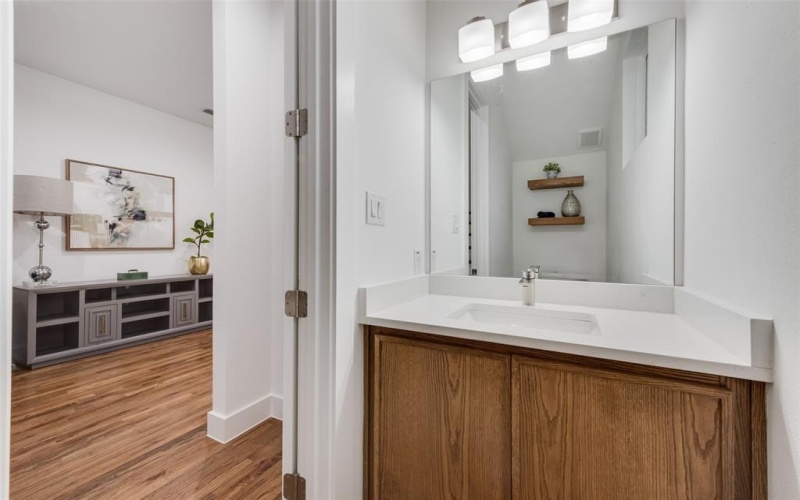 1234 Flanders Street, Dallas, TX 75208, 4 Habitaciones Habitaciones , ,3 BañosBaños,Residential,En Venta,1234 Flanders Street,0,21065951
