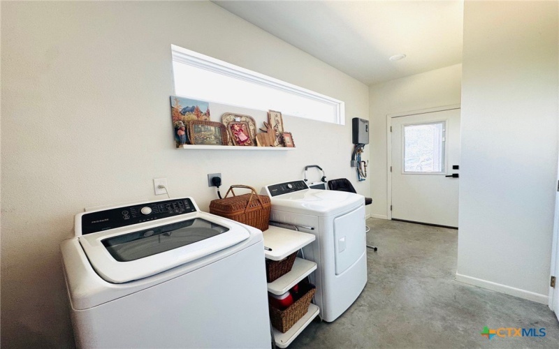 314 Mckenzie, Gatesville, TX 76528, 4 Bedrooms Bedrooms, ,3 BathroomsBathrooms,Residential,For Sale,314 Mckenzie,0,593061