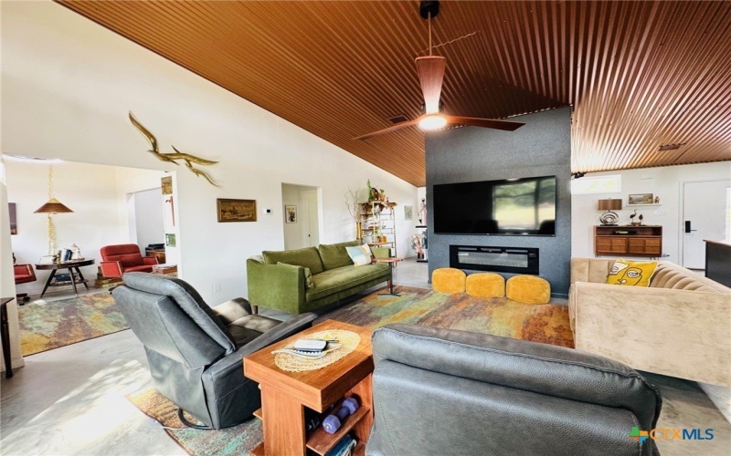 314 Mckenzie, Gatesville, TX 76528, 4 Bedrooms Bedrooms, ,3 BathroomsBathrooms,Residential,For Sale,314 Mckenzie,0,593061