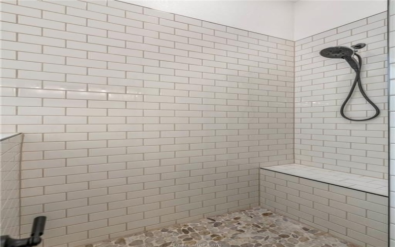 5847 Thousand Oaks Road, College Station, TX 77845, 4 Bedrooms Bedrooms, ,2 BathroomsBathrooms,Residential,For Sale,5847 Thousand Oaks Road,0,25010063