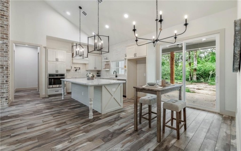 5847 Thousand Oaks Road, College Station, TX 77845, 4 Bedrooms Bedrooms, ,2 BathroomsBathrooms,Residential,For Sale,5847 Thousand Oaks Road,0,25010063