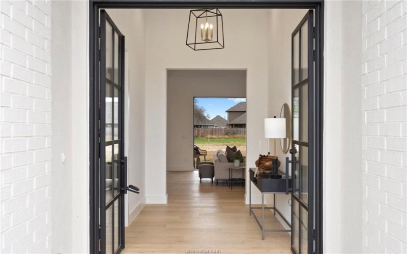 5848 Thousand Oaks Road, College Station, TX 77845, 5 Bedrooms Bedrooms, ,3 BathroomsBathrooms,Residential,For Sale,5848 Thousand Oaks Road,0,25010068