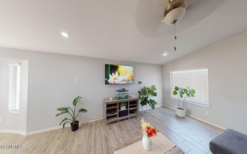11511 LEONOR DURAN Street, El Paso, TX 79927, 4 Habitaciones Habitaciones , ,1 BañoBaños,Residential,En Venta,11511 LEONOR DURAN Street,0,930669