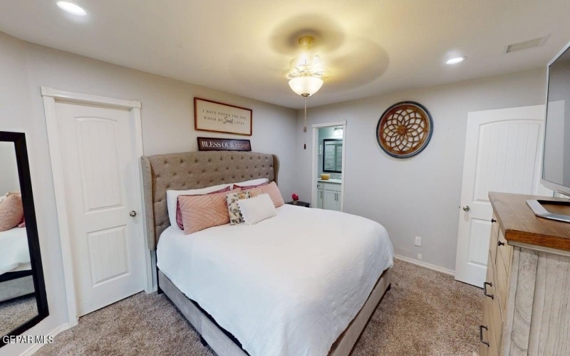 11511 LEONOR DURAN Street, El Paso, TX 79927, 4 Habitaciones Habitaciones , ,1 BañoBaños,Residential,En Venta,11511 LEONOR DURAN Street,0,930669