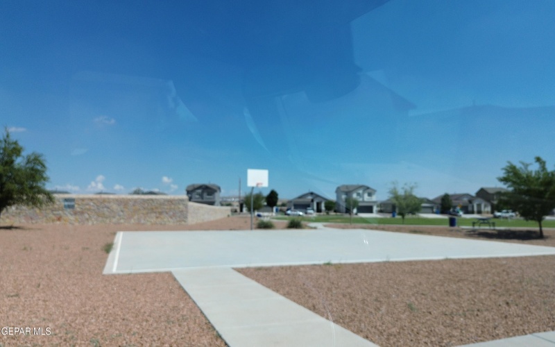 11511 LEONOR DURAN Street, El Paso, TX 79927, 4 Habitaciones Habitaciones , ,1 BañoBaños,Residential,En Venta,11511 LEONOR DURAN Street,0,930669