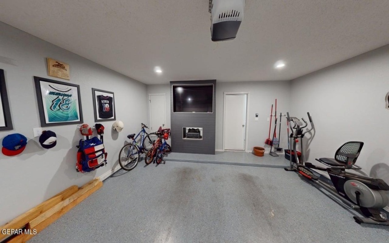 11511 LEONOR DURAN Street, El Paso, TX 79927, 4 Habitaciones Habitaciones , ,1 BañoBaños,Residential,En Venta,11511 LEONOR DURAN Street,0,930669