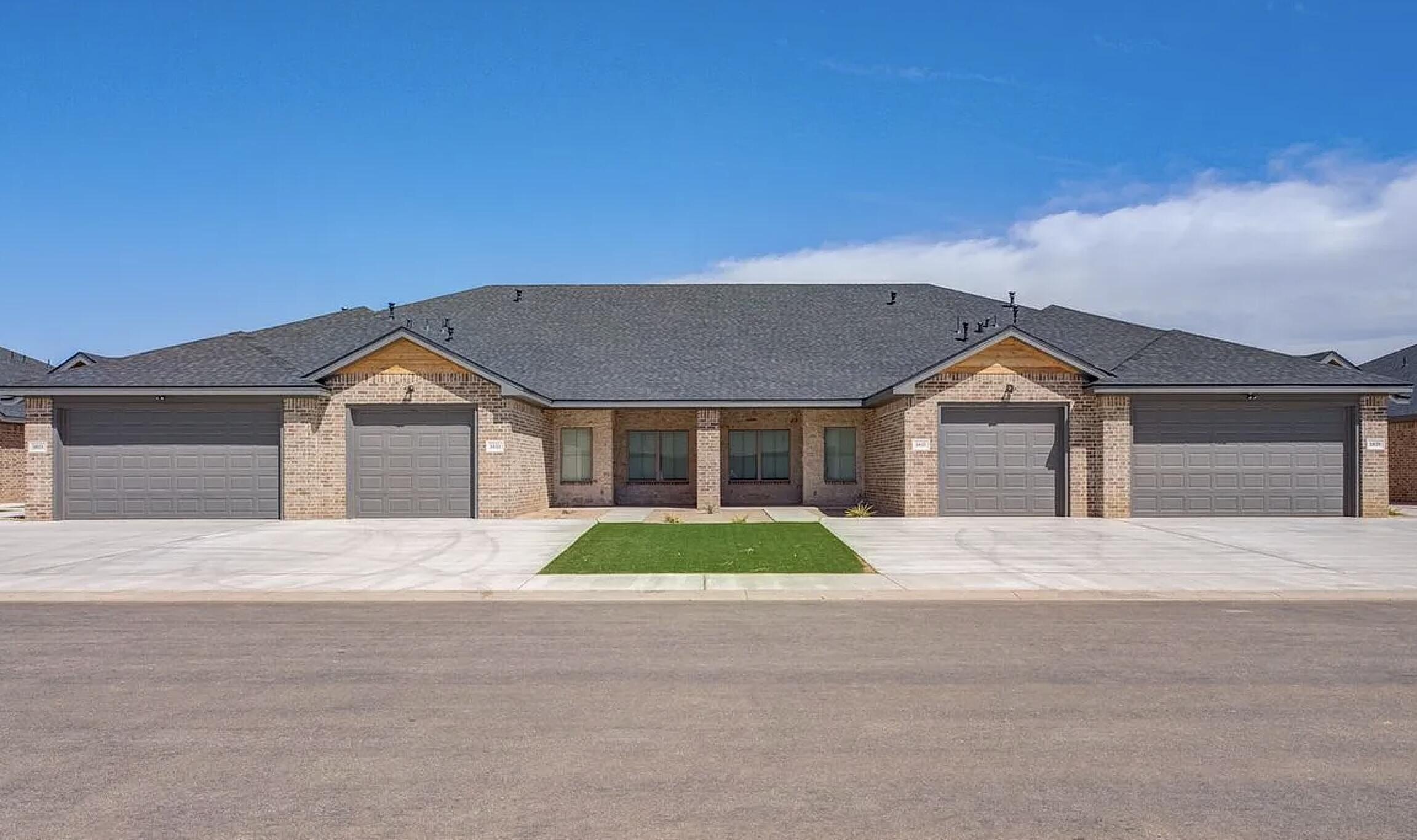 5881 Urbana Pl, Lubbock, TX 79407, 11 Bedrooms Bedrooms, ,8 BathroomsBathrooms,Residential Multi Family,For Sale,5881 Urbana Pl,0,202560814