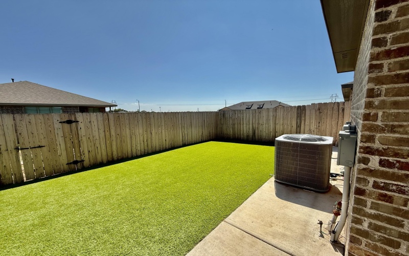 5881 Urbana Pl, Lubbock, TX 79407, 11 Bedrooms Bedrooms, ,8 BathroomsBathrooms,Residential Multi Family,For Sale,5881 Urbana Pl,0,202560814