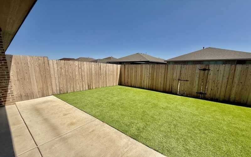 5881 Urbana Pl, Lubbock, TX 79407, 11 Bedrooms Bedrooms, ,8 BathroomsBathrooms,Residential Multi Family,For Sale,5881 Urbana Pl,0,202560814