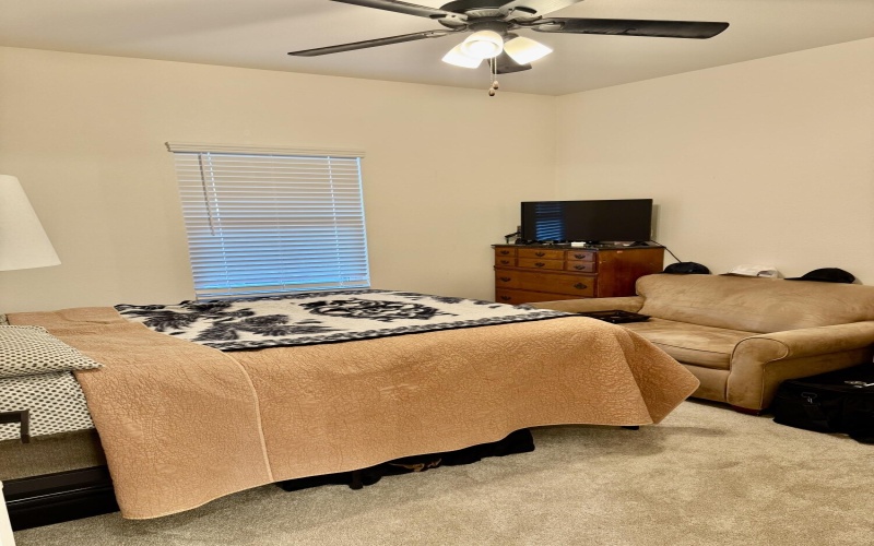 5881 Urbana Pl, Lubbock, TX 79407, 11 Bedrooms Bedrooms, ,8 BathroomsBathrooms,Residential Multi Family,For Sale,5881 Urbana Pl,0,202560814
