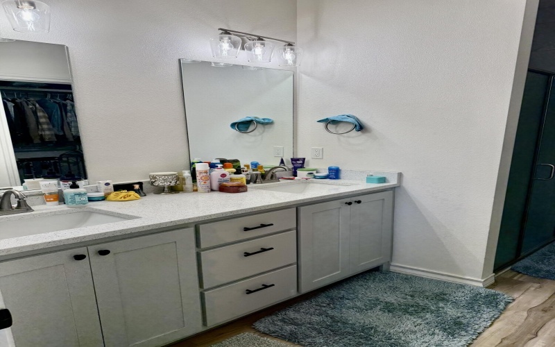 5881 Urbana Pl, Lubbock, TX 79407, 11 Bedrooms Bedrooms, ,8 BathroomsBathrooms,Residential Multi Family,For Sale,5881 Urbana Pl,0,202560814