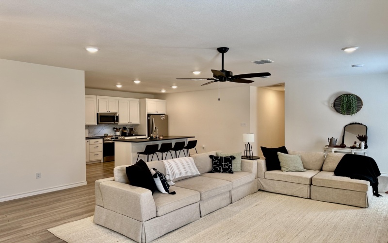 5881 Urbana Pl, Lubbock, TX 79407, 11 Bedrooms Bedrooms, ,8 BathroomsBathrooms,Residential Multi Family,For Sale,5881 Urbana Pl,0,202560814