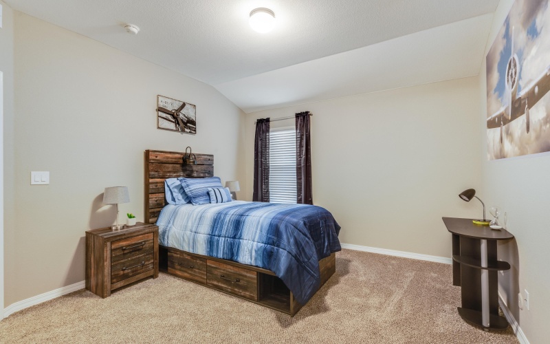 13825 Summer Valley Avenue, El Paso, TX 79928, 4 Bedrooms Bedrooms, ,3 BathroomsBathrooms,Residential,For Sale,13825 Summer Valley Avenue,921123