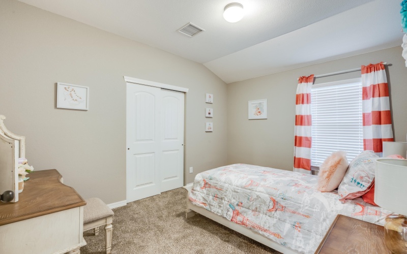 13825 Summer Valley Avenue, El Paso, TX 79928, 4 Bedrooms Bedrooms, ,3 BathroomsBathrooms,Residential,For Sale,13825 Summer Valley Avenue,921123