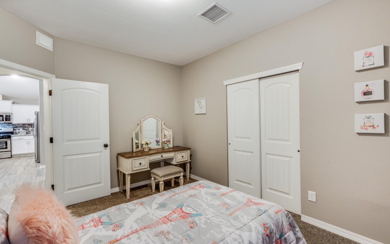 13825 Summer Valley Avenue, El Paso, TX 79928, 4 Bedrooms Bedrooms, ,3 BathroomsBathrooms,Residential,For Sale,13825 Summer Valley Avenue,921123