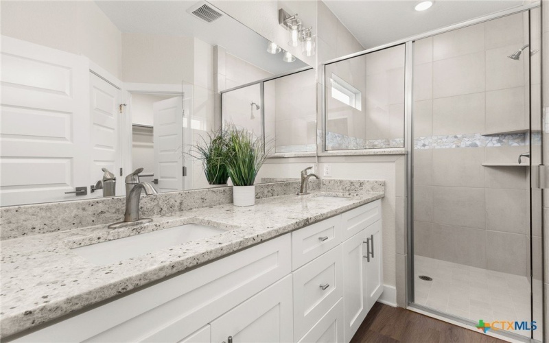 952 Rimrock Cove, Spring Branch, TX 78070, 3 Habitaciones Habitaciones , ,2 BañosBaños,Residential,En Venta,952 Rimrock Cove,0,593275