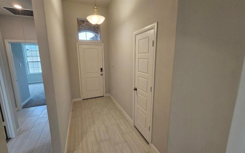 617 AMBER FIELDS Drive, Denton, TX 76259, 4 Habitaciones Habitaciones , ,2 BañosBaños,Residential,En Venta,617 AMBER FIELDS Drive,0,21064891